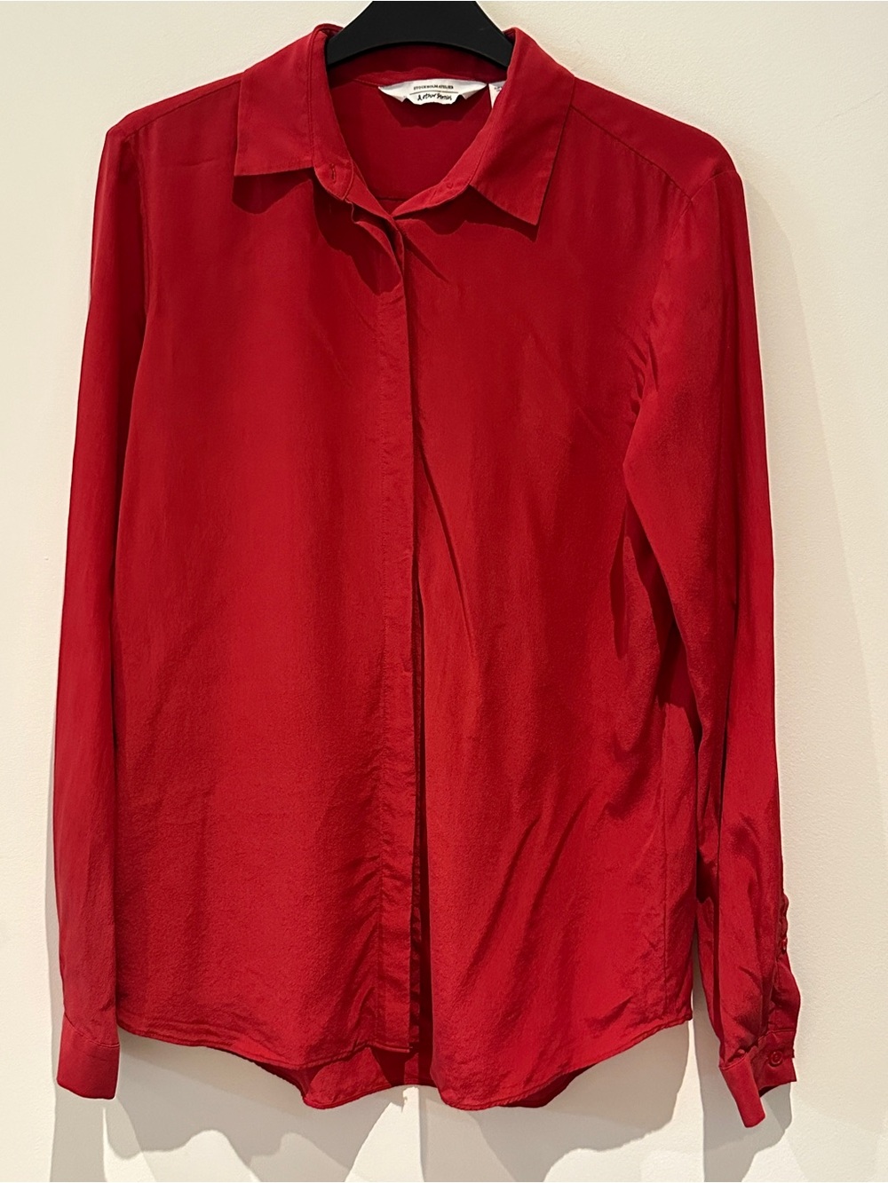 & Other Stories Red Long-Sleeve Button-Up Shirt